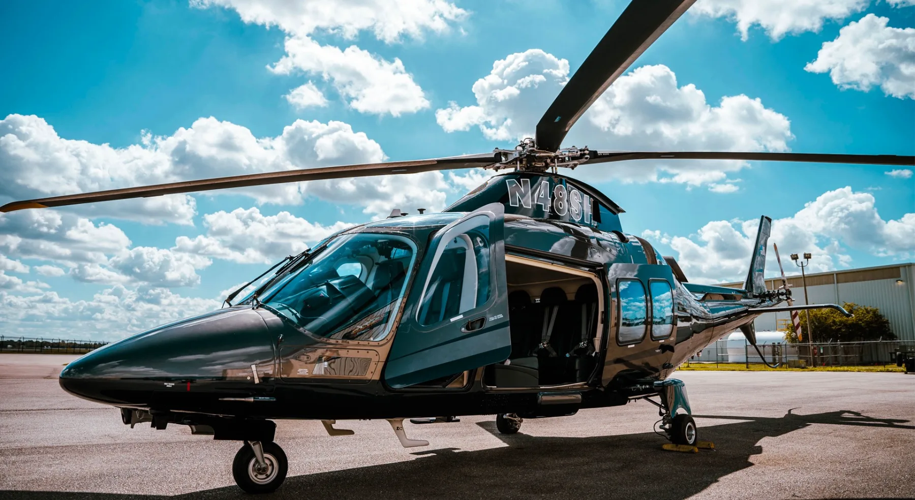 Leonardo AW109 GrandNew