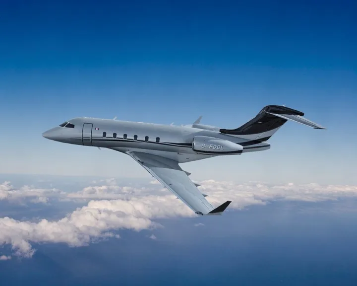Bombardier Challenger 300